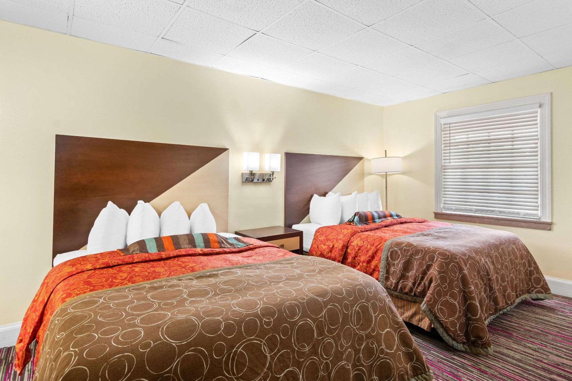 Rodeway Historic Inn 2*